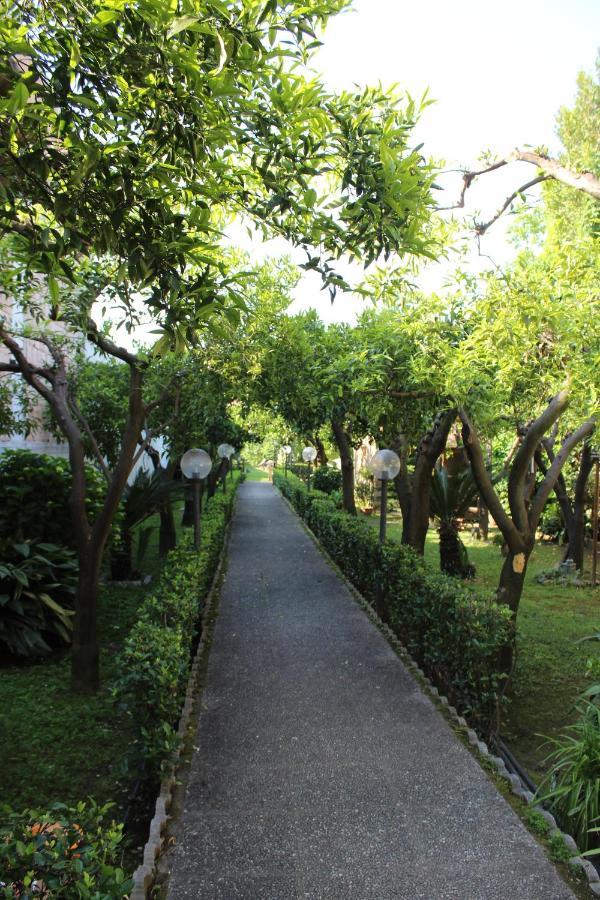 Il Giardino Degli Agrumi カゼルタ エクステリア 写真