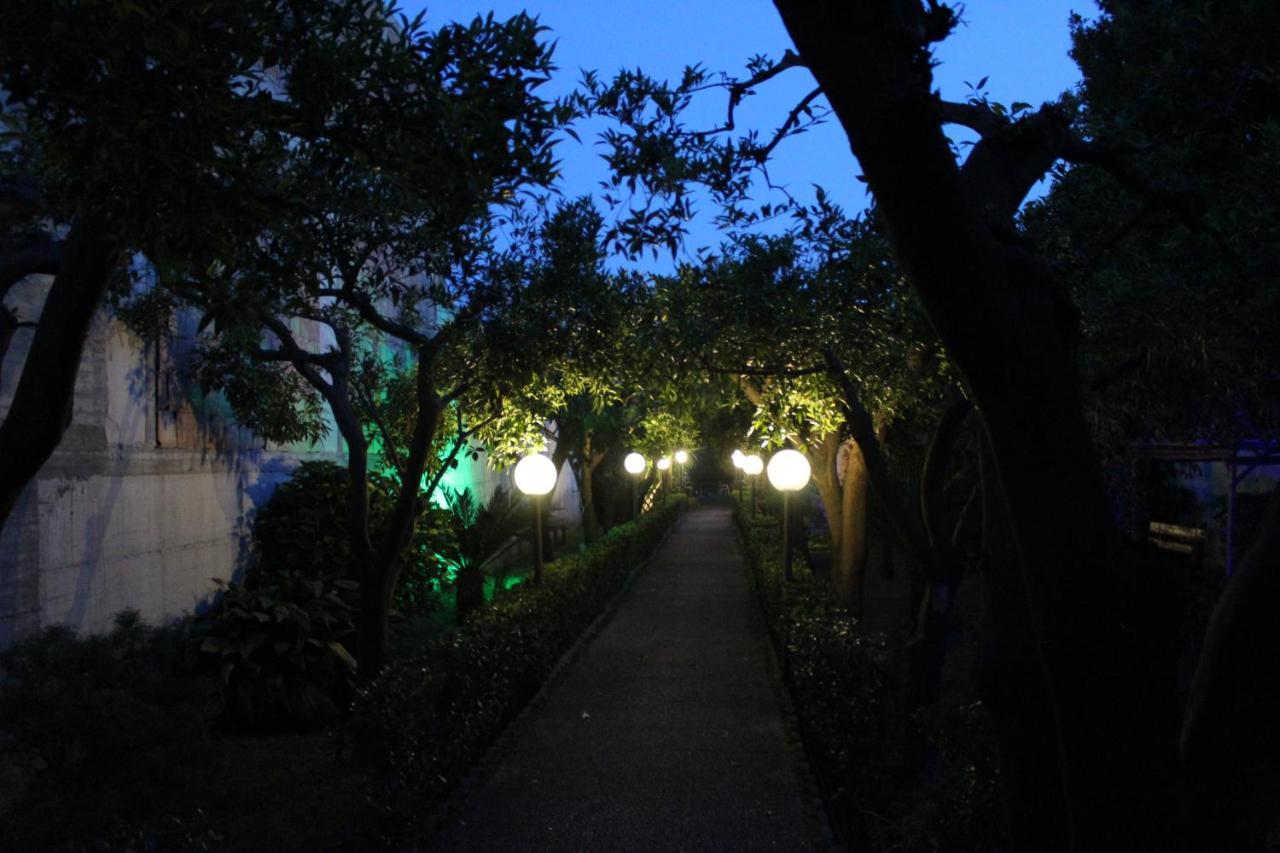 Il Giardino Degli Agrumi カゼルタ エクステリア 写真